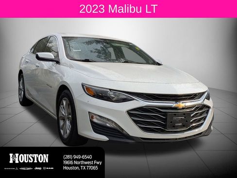 Used 2023 Chevrolet Malibu LT FWD image 1
