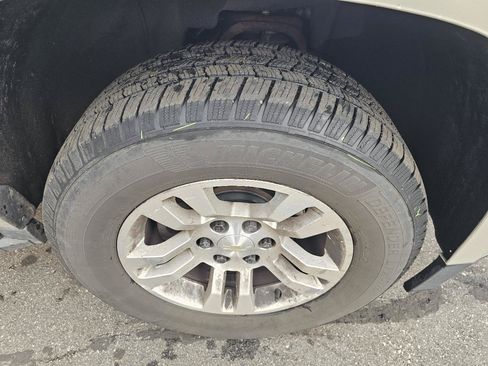 Used 2017 Chevrolet Tahoe LT AWD/4WD image 14