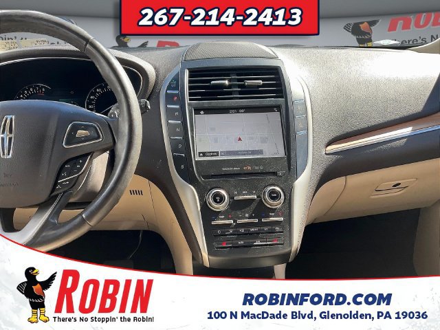 Used 2017 Lincoln MKC Select w/ Select Plus Package AWD/4WD image 11