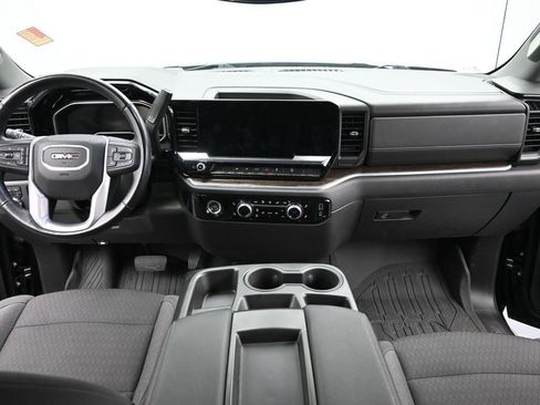 Used 2022 GMC Sierra 1500 Elevation image 12