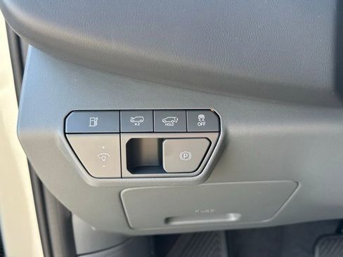 New 2026 Kia EV9 Light image 10
