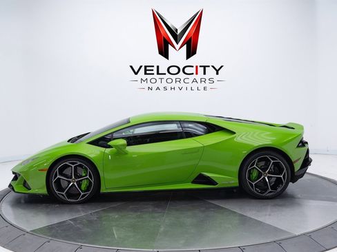 Used 2020 Lamborghini Huracan EVO AWD/4WD image 17
