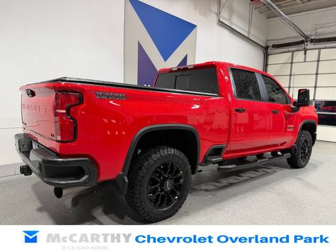 Used 2026 Chevrolet Silverado 2500 LT w/ Trail Boss Package AWD/4WD image 5