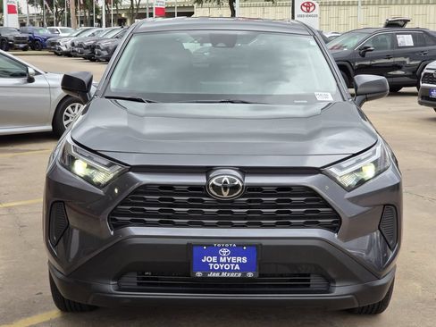 Used 2025 Toyota RAV4 LE FWD image 3