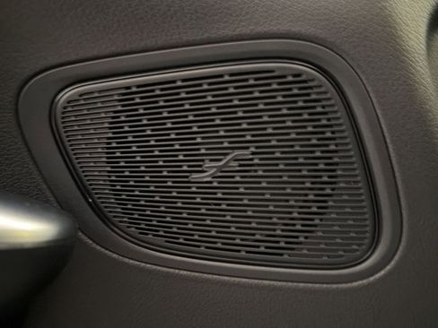 Used 2026 Mercedes-Benz GLC 300 image 19