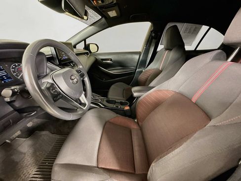 Certified 2024 Toyota Corolla SE FWD image 22