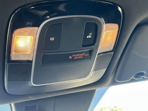 Used 2024 Hyundai Santa Cruz SE AWD/4WD image 17