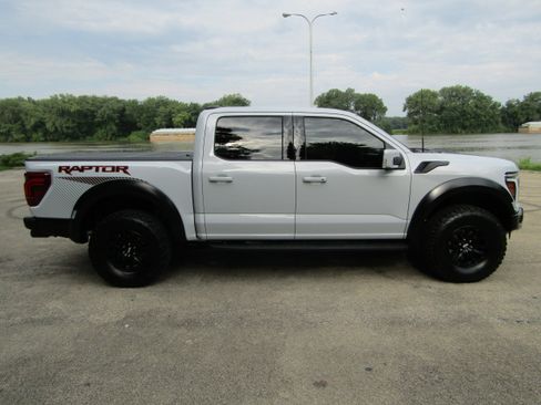 Used 2025 Ford F150 Raptor AWD/4WD image 5