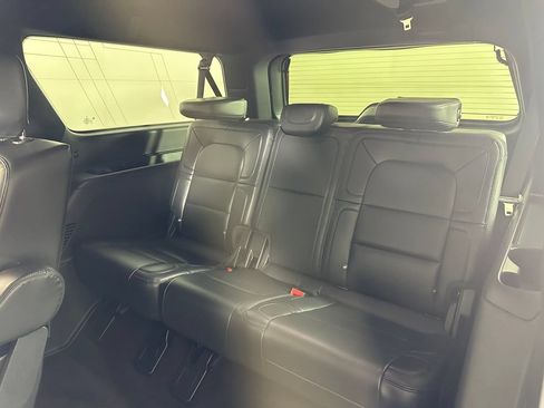 Used 2024 Lincoln Navigator L Reserve AWD/4WD image 24