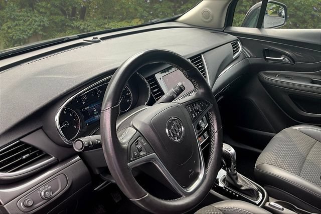 Used 2022 Buick Encore Preferred w/ Safety Package AWD/4WD image 15