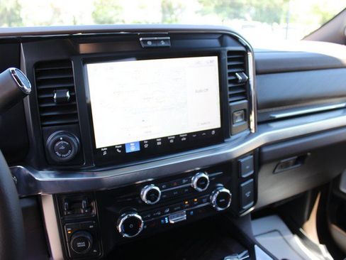 Used 2026 Ford F450 King Ranch w/ FX4 Off-Road Package AWD/4WD image 13