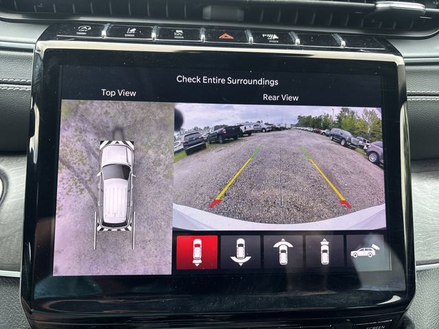 Used 2023 Jeep Grand Cherokee L Limited w/ Luxury Tech Group II AWD/4WD image 17