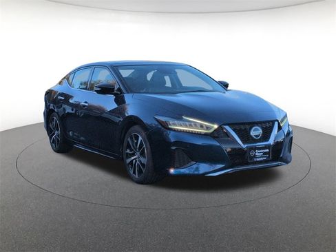 Used 2022 Nissan Maxima SL image 3