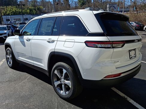 New 2026 Jeep Grand Cherokee Limited image 4