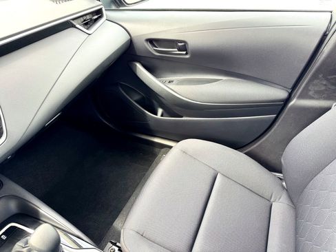 Used 2026 Toyota Corolla LE image 27