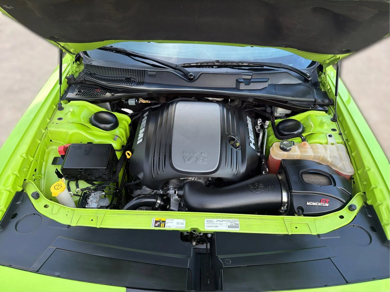 Used 2015 Dodge Challenger R/T Plus RWD image 27