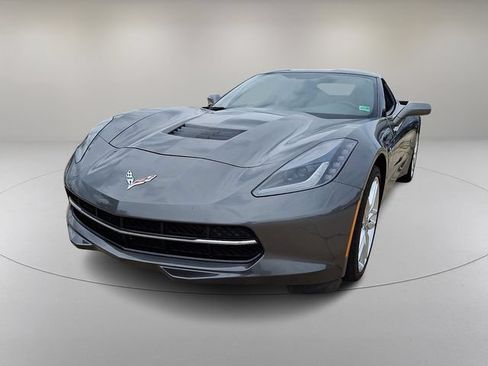 Used 2016 Chevrolet Corvette Stingray Coupe RWD image 4