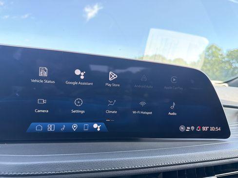 Used 2025 Cadillac XT4 Premium Luxury FWD image 24