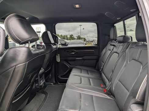 Used 2024 RAM 1500 Limited AWD/4WD image 15