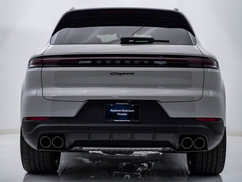 New 2026 Porsche Cayenne image 11
