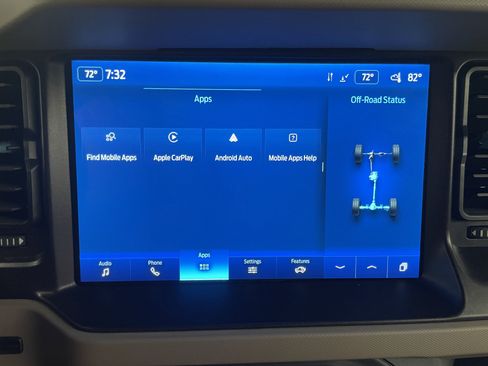 Used 2022 Ford Bronco Wildtrak image 11