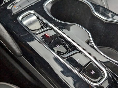 Used 2023 Buick Envision Avenir image 24