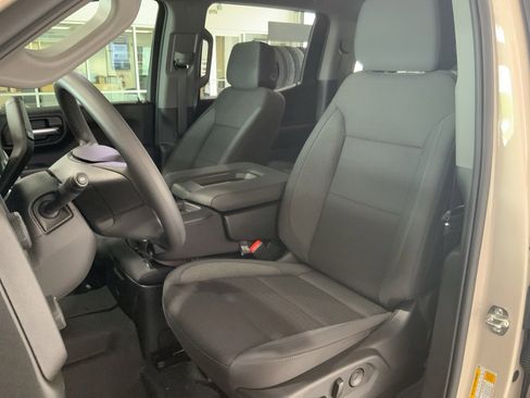 New 2026 Chevrolet Silverado 1500 Custom Trail Boss AWD/4WD image 5