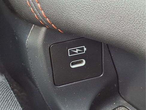 Certified 2025 Honda HR-V Sport image 23