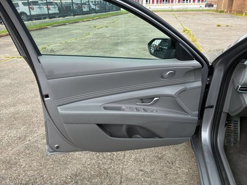 Used 2026 Hyundai Elantra Sport FWD image 15