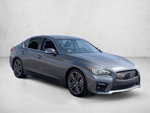 Used 2014 INFINITI Q50 w/ Deluxe Touring Package RWD image 3