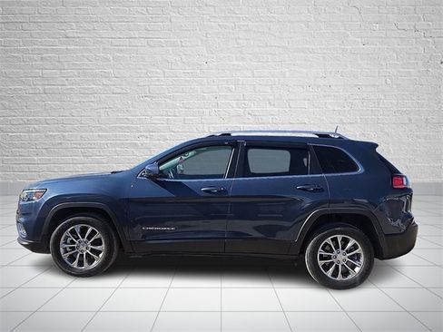 Used 2021 Jeep Cherokee Latitude Lux w/ Sun & Sound Group image 2