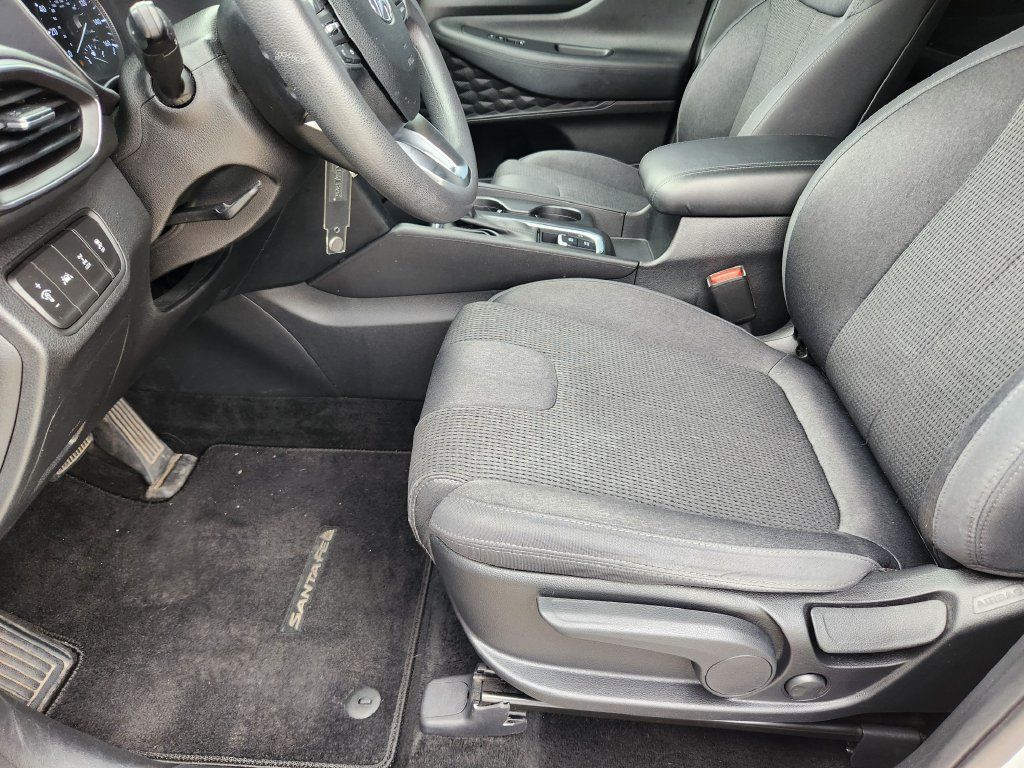 Used 2020 Hyundai Santa Fe SE AWD/4WD image 15