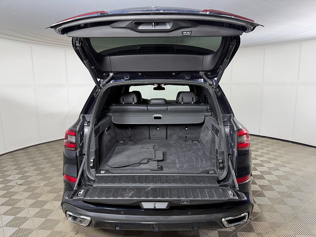 Used 2019 BMW X5 xDrive40i AWD/4WD image 19