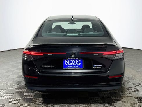 Used 2024 Honda Accord Sport image 6
