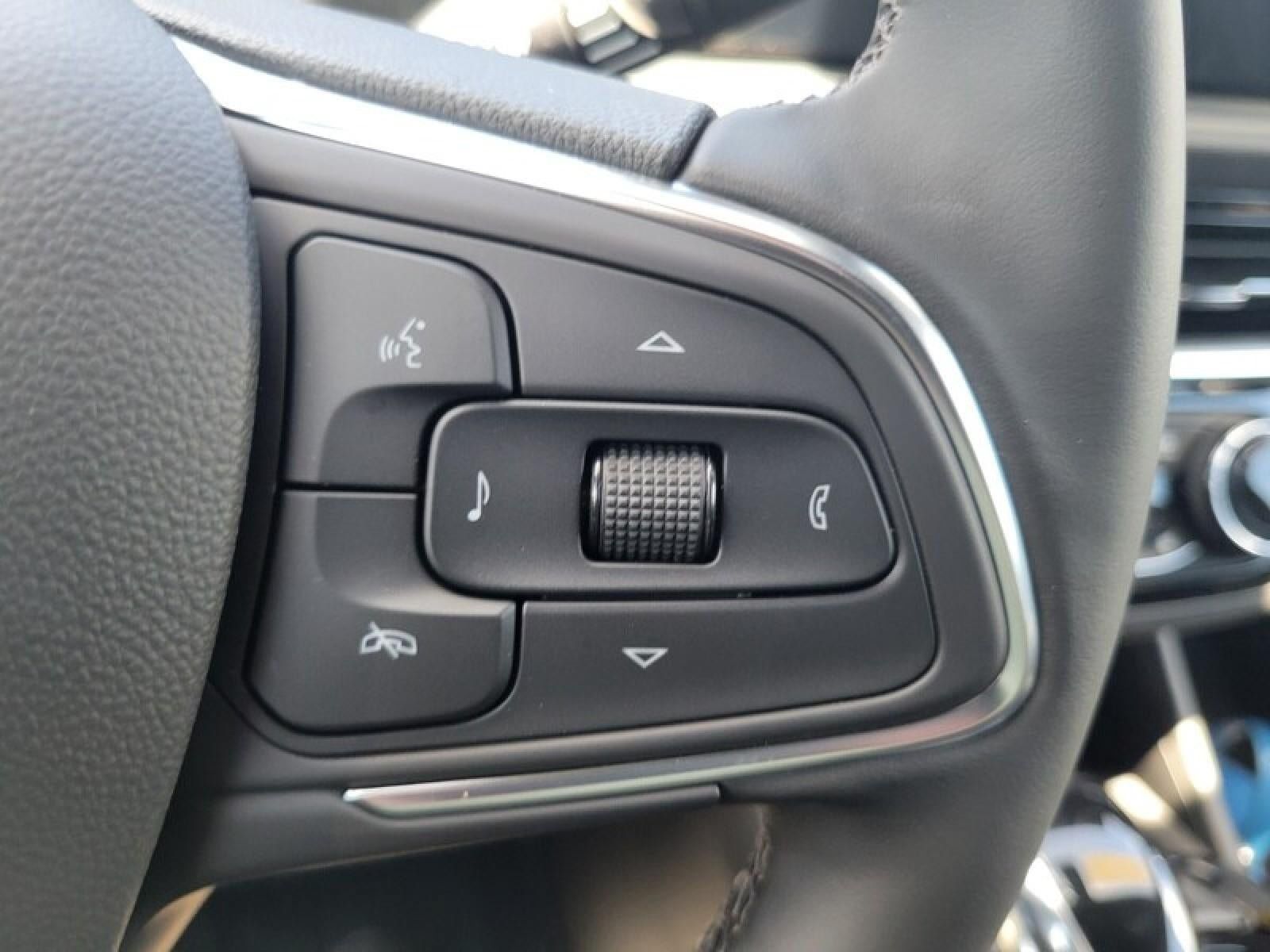 New 2026 Buick Envista Sport Touring w/ Convenience I Package FWD image 18