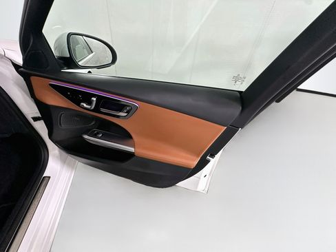 Used 2025 Mercedes-Benz C 300 Sedan image 32