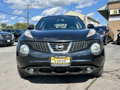 Used 2013 Nissan Juke SL image 2