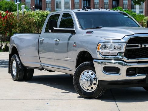 Used 2022 RAM 3500 Tradesman AWD/4WD image 2