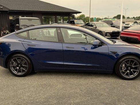 Used 2021 Tesla Model 3 Long Range AWD/4WD image 19