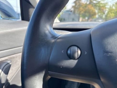 Used 2019 Tesla Model 3 Long Range AWD/4WD image 22