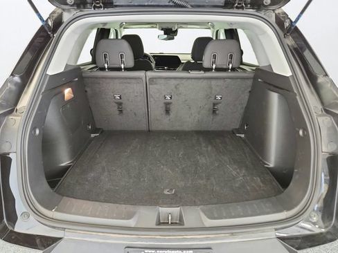 Used 2025 Chevrolet TrailBlazer LT AWD/4WD image 21