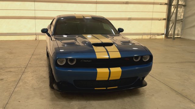 Used 2022 Dodge Challenger R/T Scat Pack RWD image 3