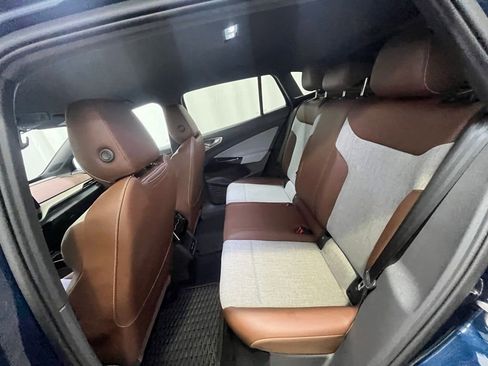 Certified 2023 Volkswagen ID.4 Pro image 21