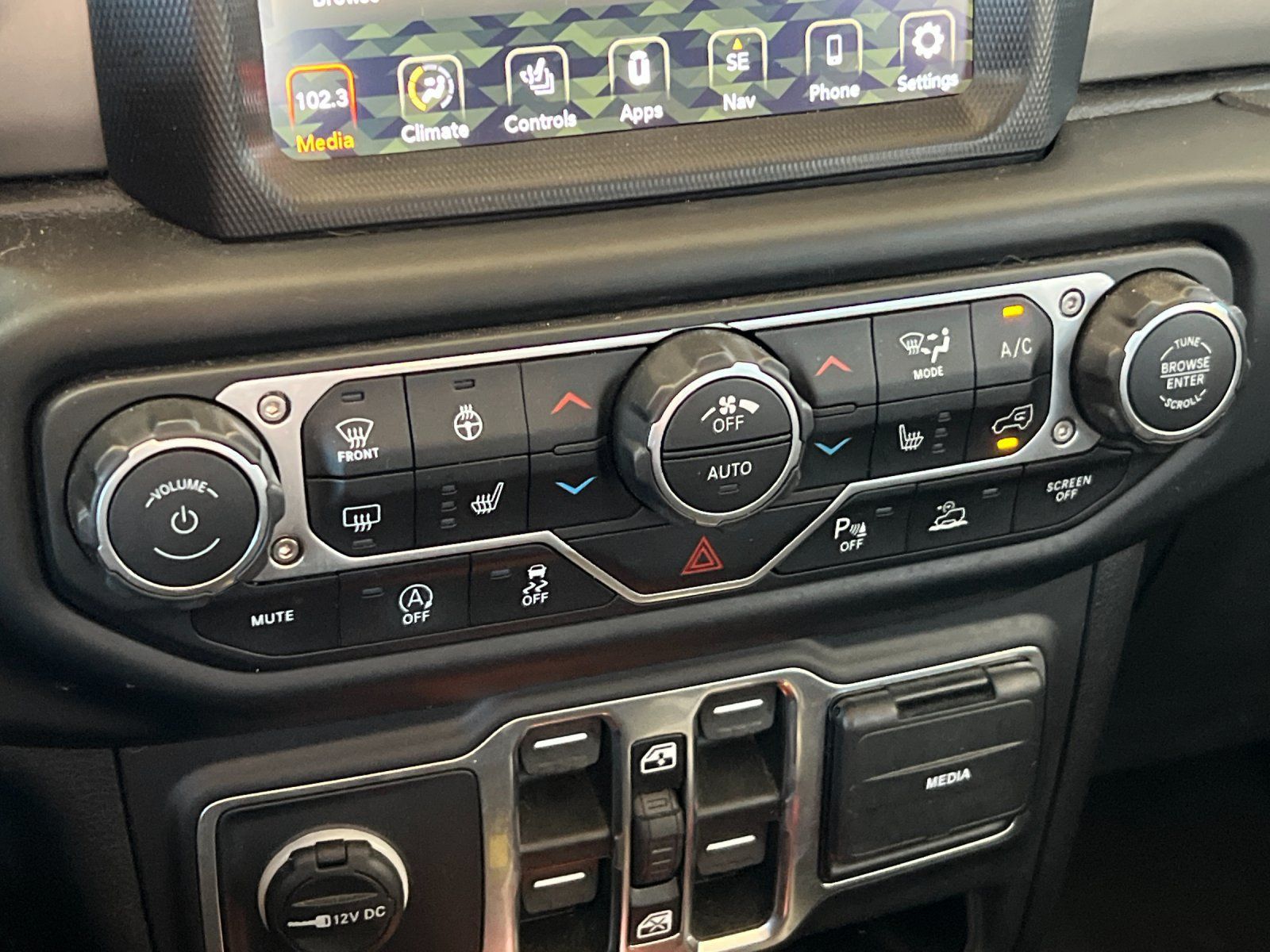 Used 2021 Jeep Wrangler Unlimited Sport AWD/4WD image 20