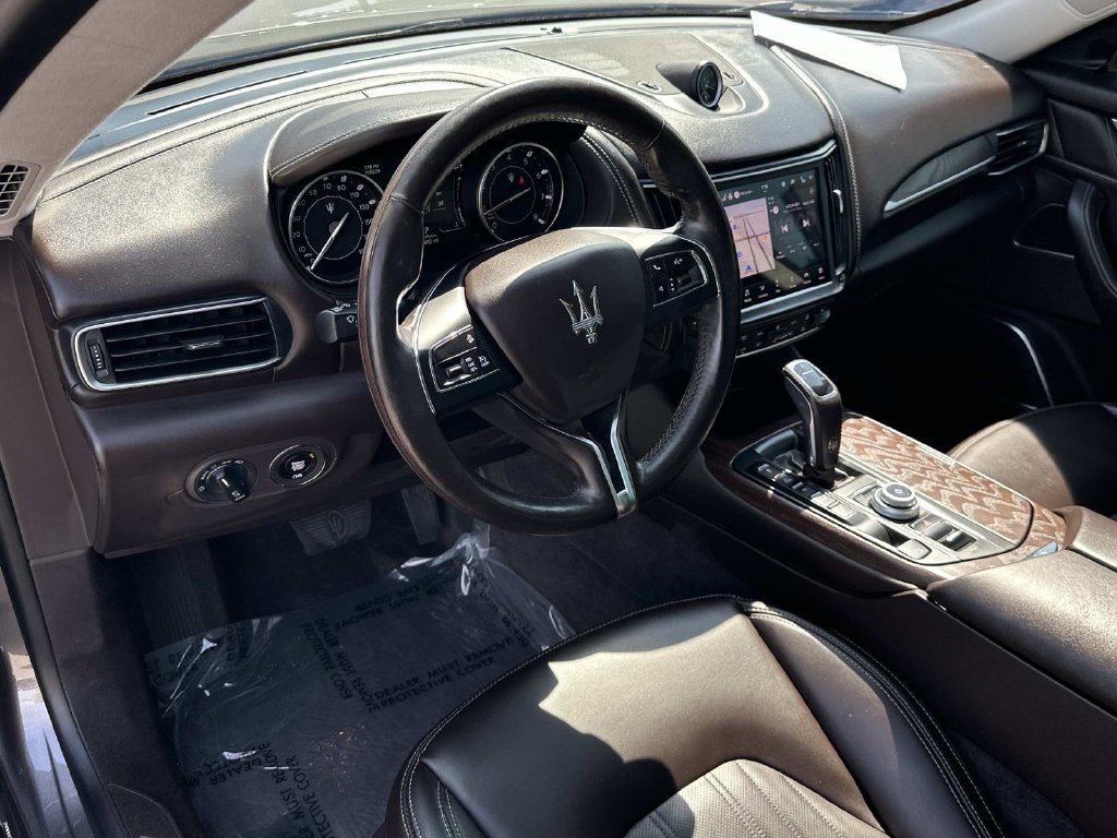 Used 2022 Maserati Levante GT AWD/4WD image 2