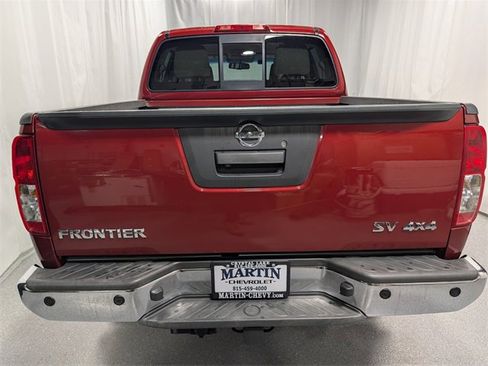 Used 2016 Nissan Frontier SV w/ SV Value Truck Package image 4