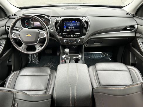 Used 2021 Chevrolet Traverse LT w/ LPO, Floor Liner Package image 22