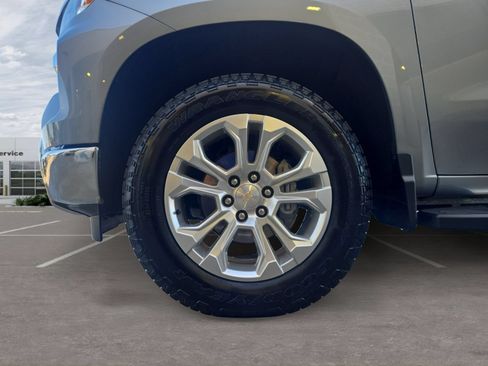 Used 2023 Chevrolet Silverado 1500 LTZ AWD/4WD image 11