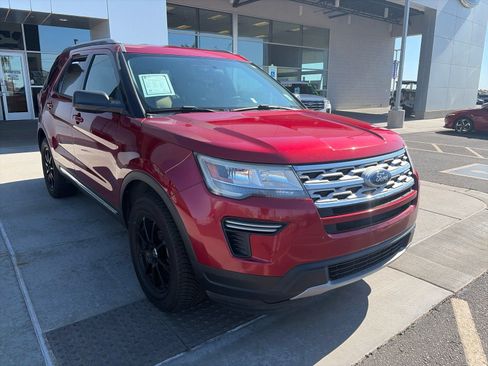 Used 2019 Ford Explorer XLT w/ Class III Trailer Tow Package FWD image 9