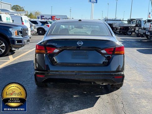 Used 2025 Nissan Altima 2.5 SV image 6